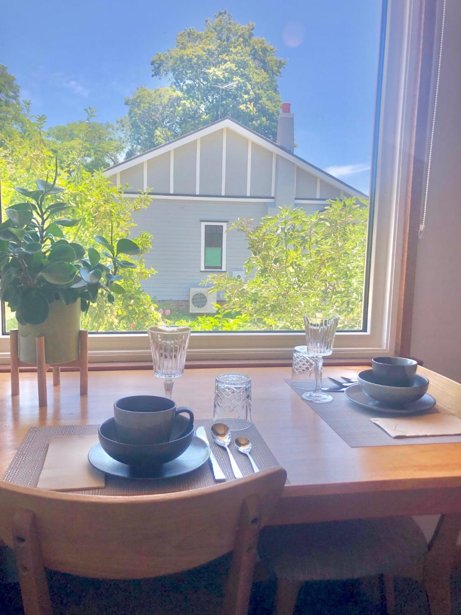 Lovely Budget Vegan Homestay Лонсестон Екстер'єр фото